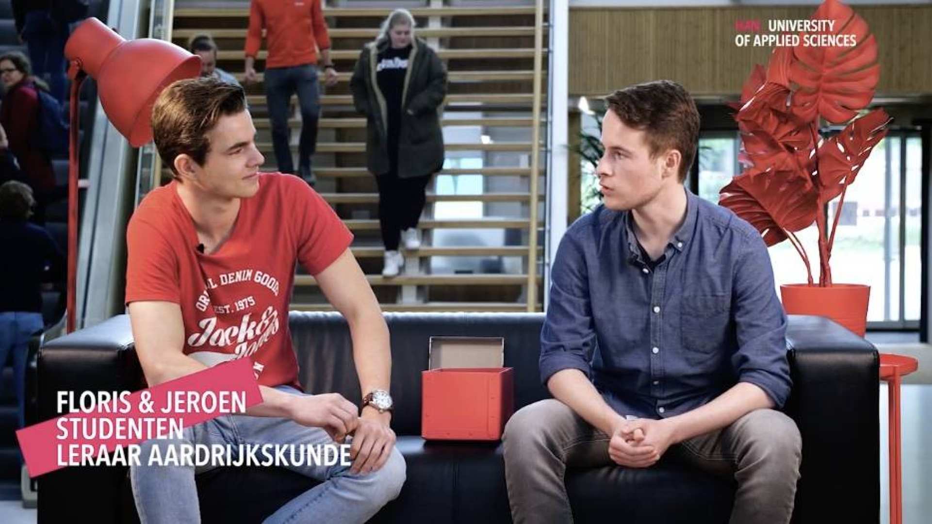 uit video Ask A Student, Leraar Aardrijkskunde. Studenten vertellen waarom  e voor deze studie hebben gekozen