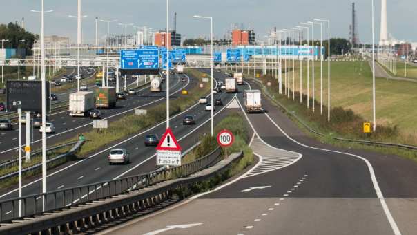 verkeersknooppunt bij Rotterdam