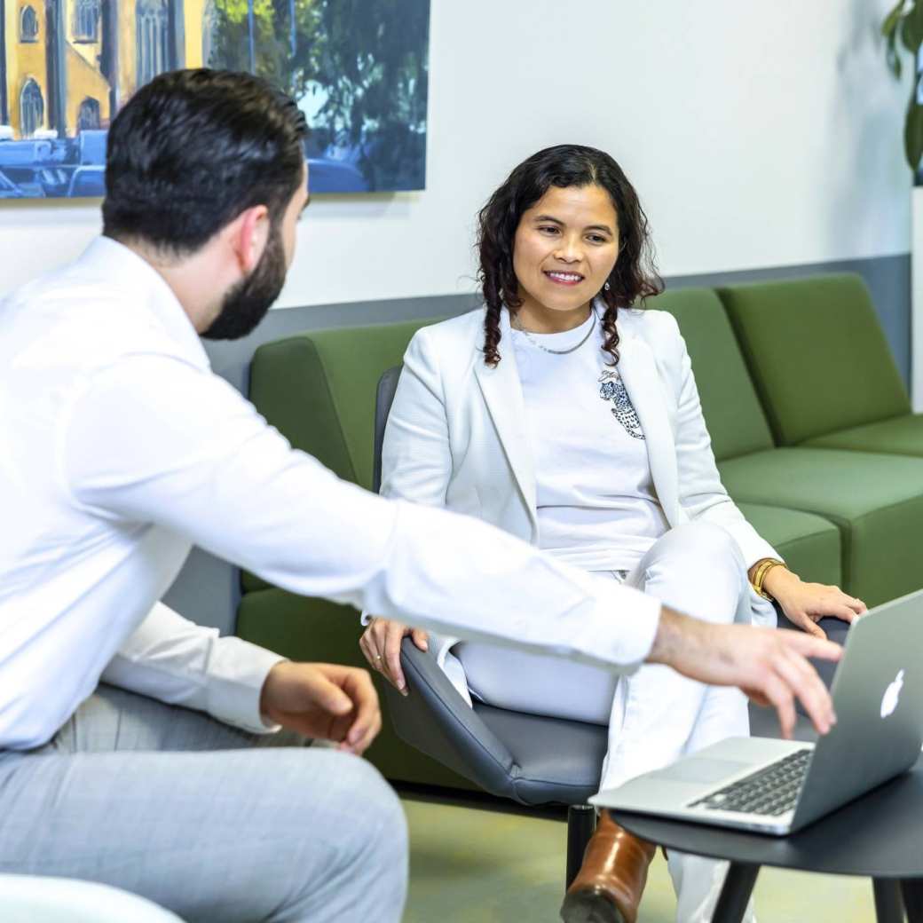 Gesprek tussen deelnemers master integraal adviseur mkb