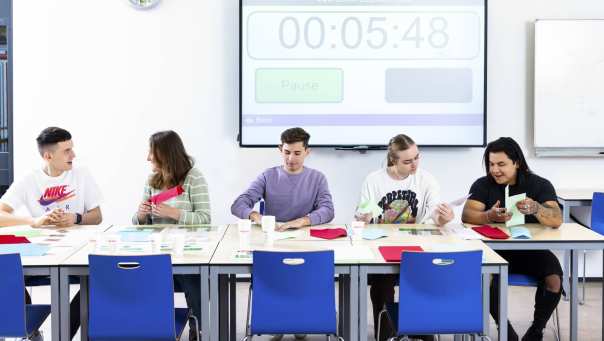 International Business studenten in klas bij de HAN