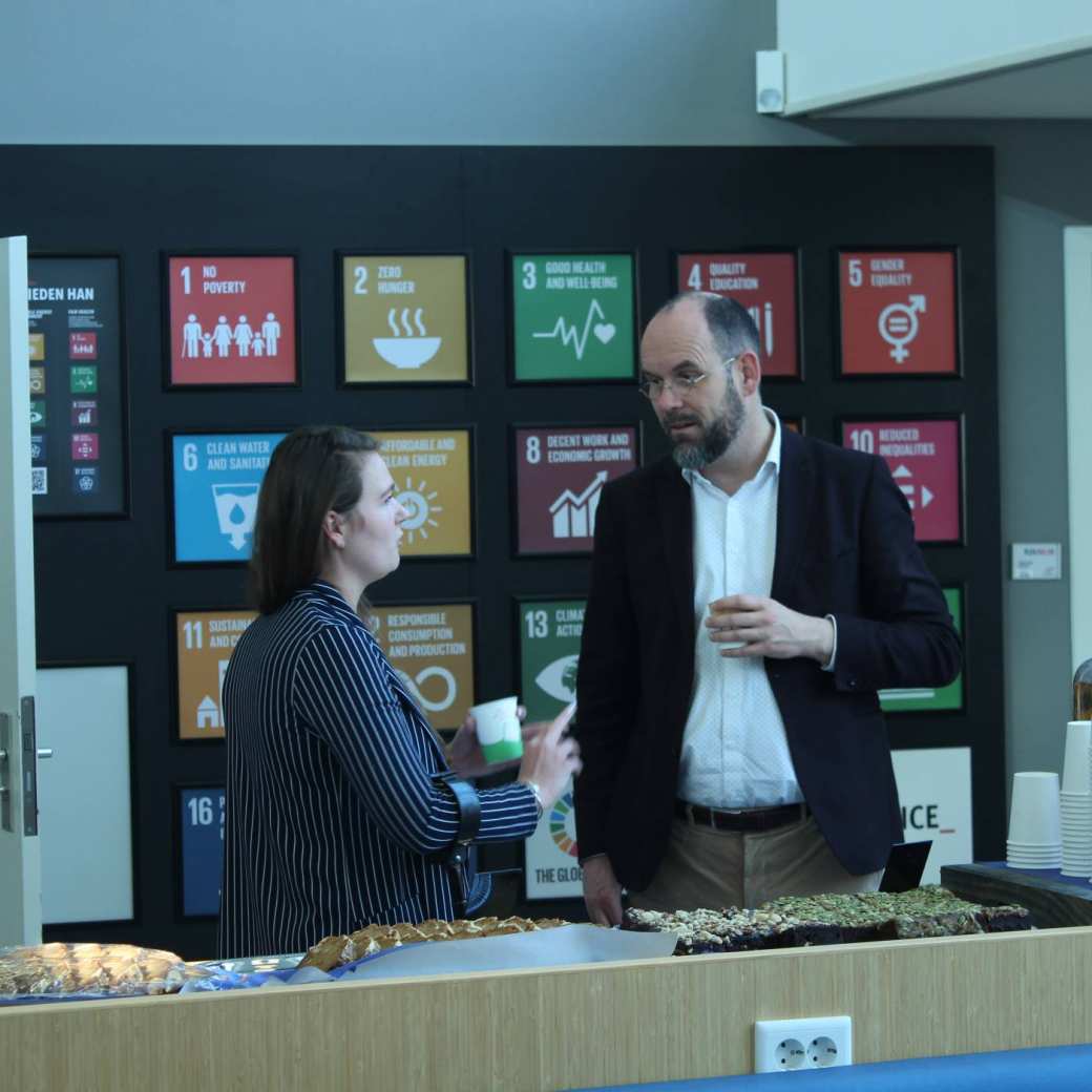 Rob Verhofstad in gesprek met Bonnie Teunissen over toekomstbeeld en centre for creativity