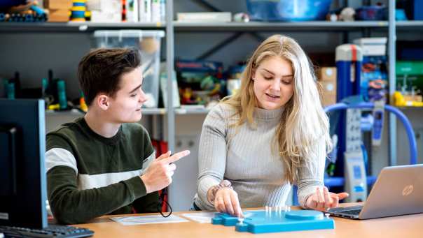 Kapittelweg 33 Nijmegen Ergotherapie studeren hbo opleiding uitleencentrum hulpmiddel