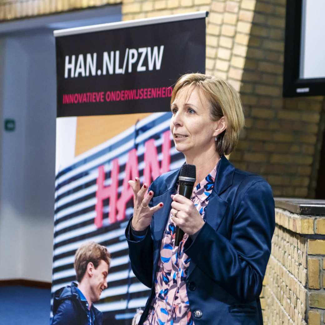 praktijkinnovatie zorg welzijn manager lid netwerkteam aan het woord symposium PZW