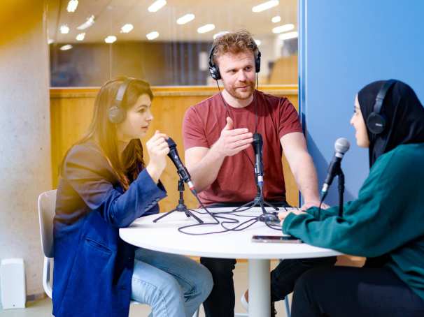 HAN Academie Educatie, Pabo, Pabo-ALO, ALPO, voltijd en deeltijd, studenten en docent podcasten in iXperium, 2024