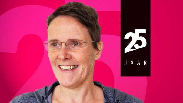 Banner HAN 25 jaar jubileum met Mirjam Boerboom, beleidsmedewerkers AMM