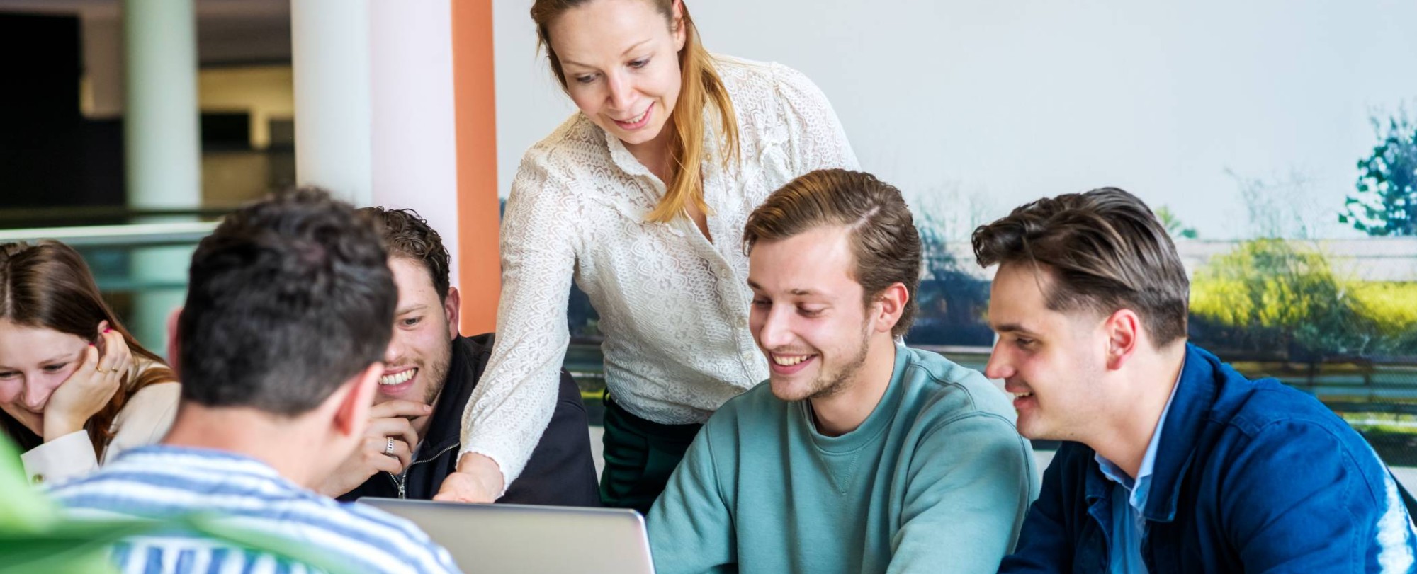 Commerciële Economie studenten in lessituatie