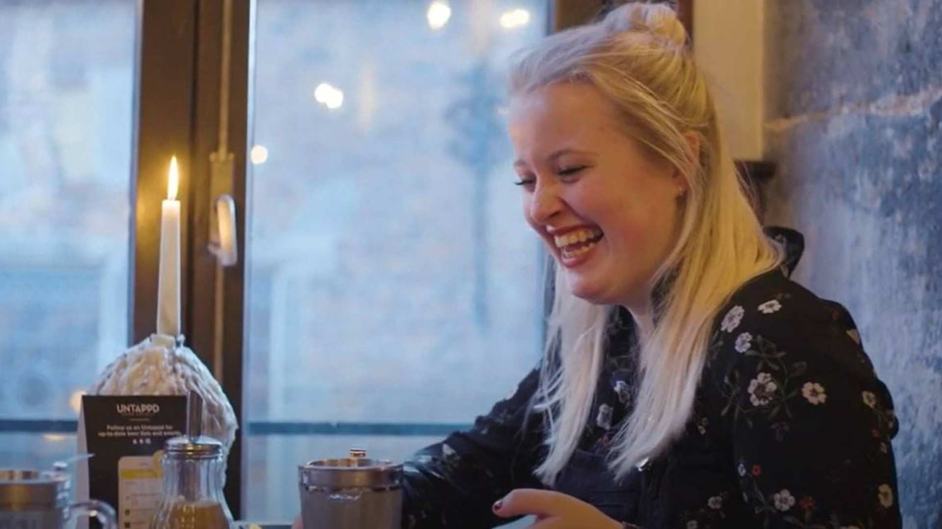 Videostill van een dag uit het leven van video Marianne