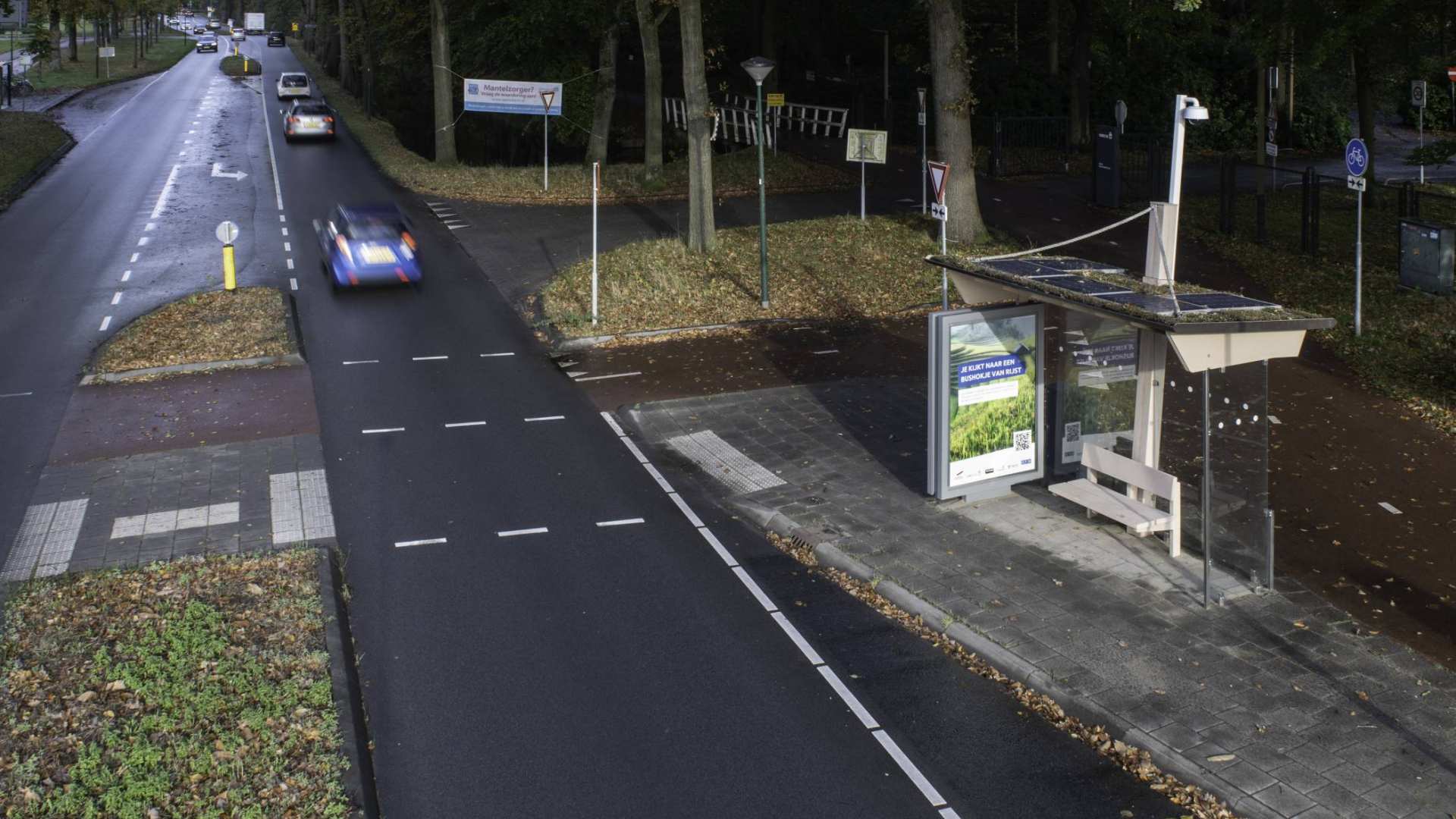 Bovenaanzicht biobased bushokje De Bilt