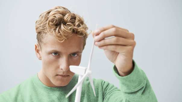 jongen windmolen focus zwaartepunt HAN