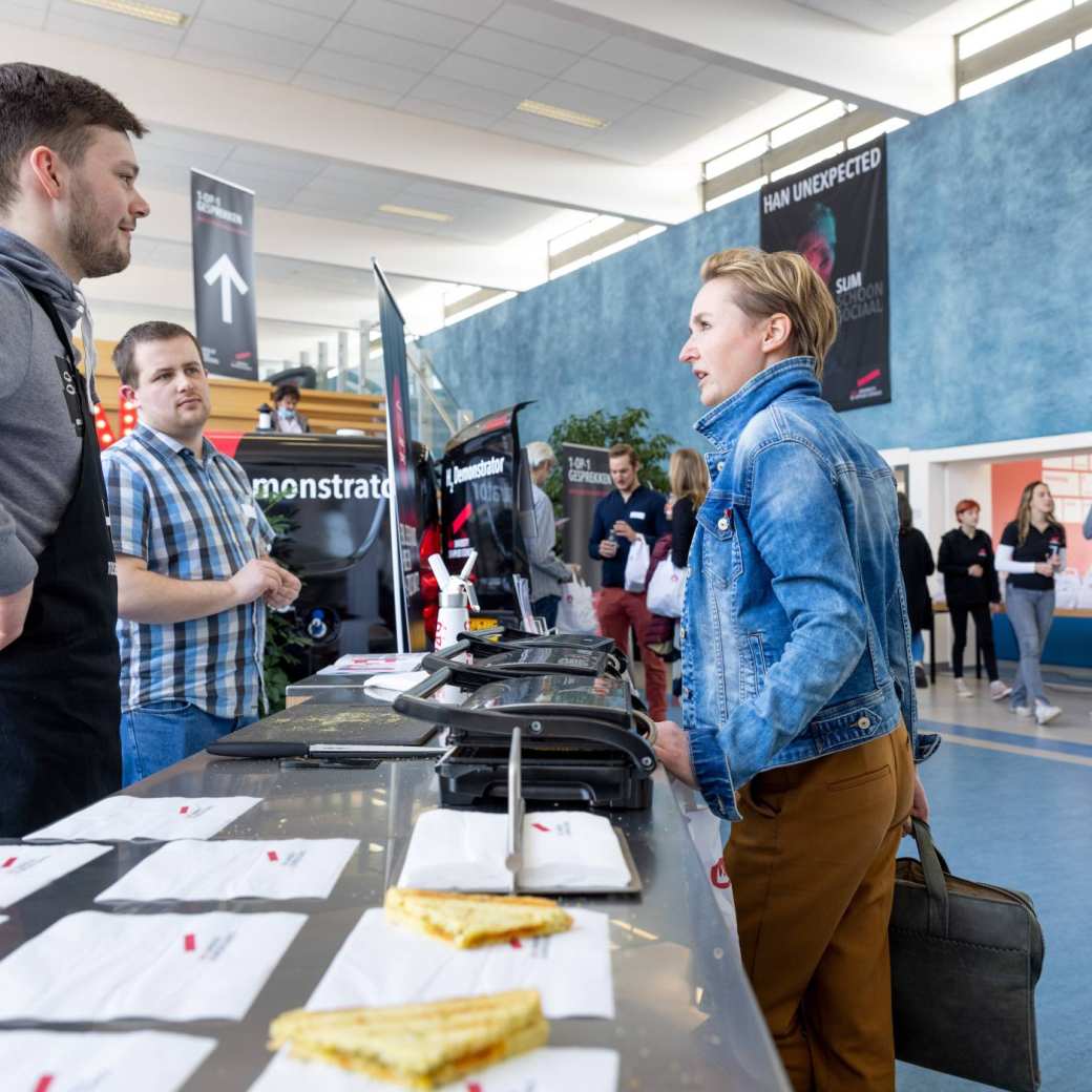 Proef een waterstoftosti op de HAN Unexpected slim schoon sociaal markt